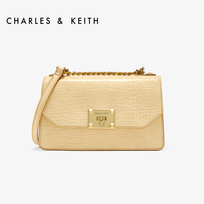 CHARLES&KEITH 女士黄色金属扣饰压纹链条斜背包CK2-80781126-2Y