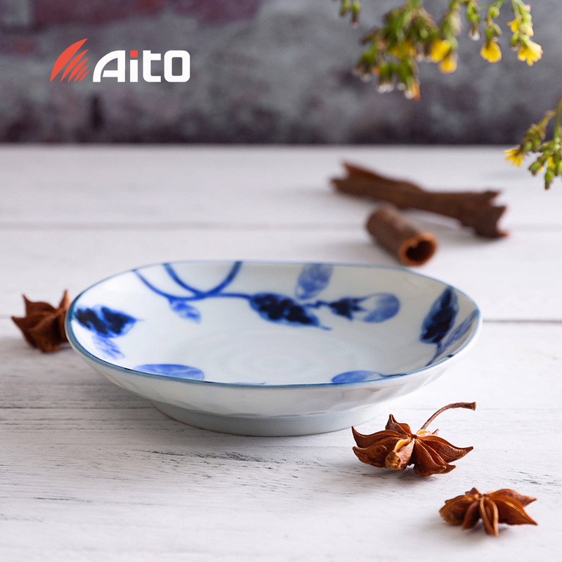 日本原产AITO Aizome Nasu蓝染茄美浓烧陶瓷饭碗大碗餐碟 三角小皿盘：約φ13.6×H2.8cm